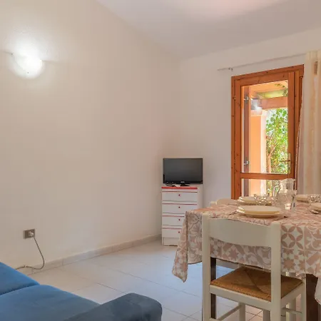 Apartment Residenze Gallura Trilo 6 - Happy *